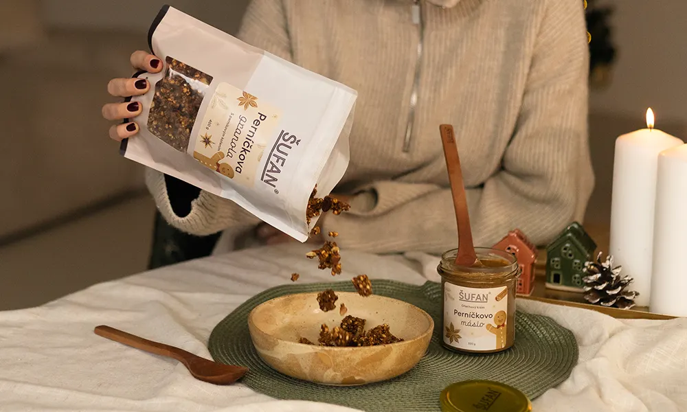 Perníčkova granola s perníkovým kořením